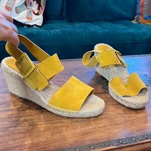 Paloma Barcelo mustard yellow suede wedge espadrille sandal, 40 EU/9-9.5 US!